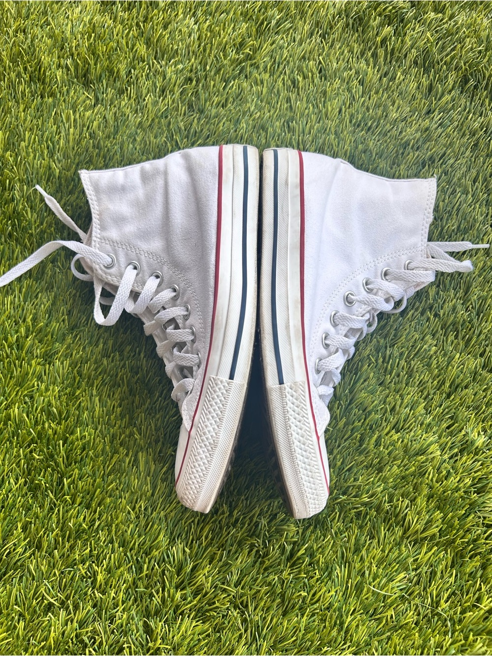 Converse ALL STARS White High Top Unisex’s Sneakers with Red Trim - Picture 8 of 8